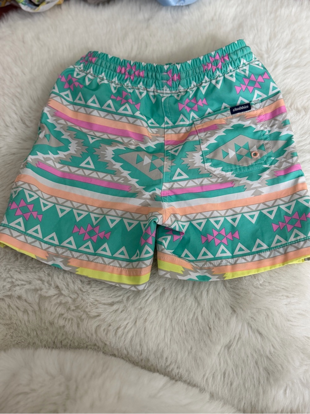 Chubbies Kids Swim Trunks En Fuegos print - Picture 4 of 5